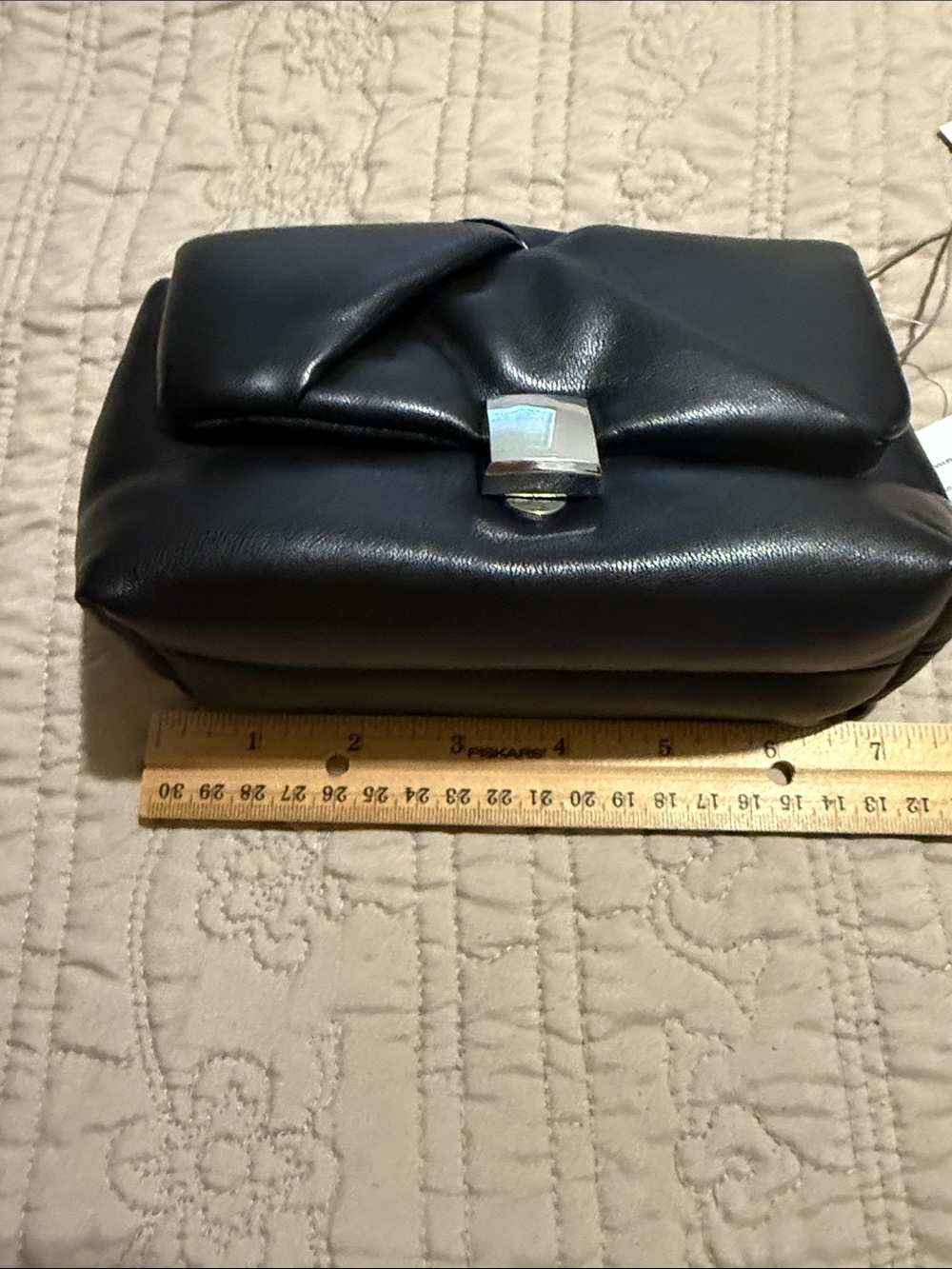 New Day Clutch with Metal Closure - Picture 8 of 9